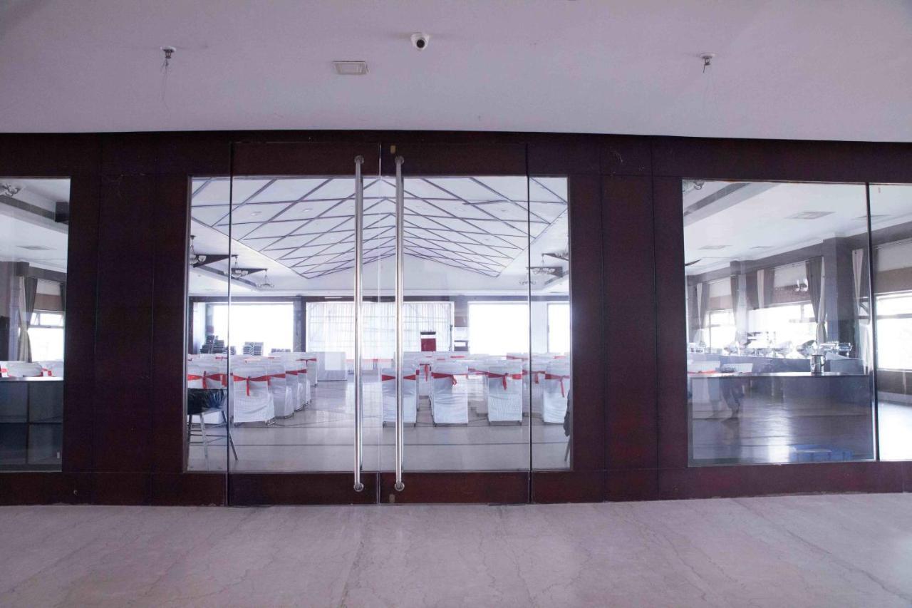 Hotel Central Park Siliguri Luaran gambar