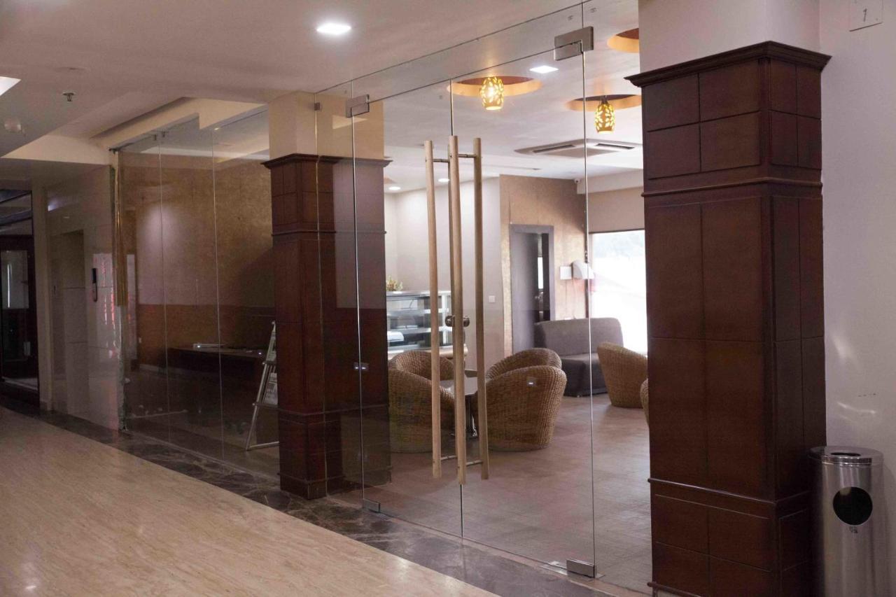 Hotel Central Park Siliguri Luaran gambar
